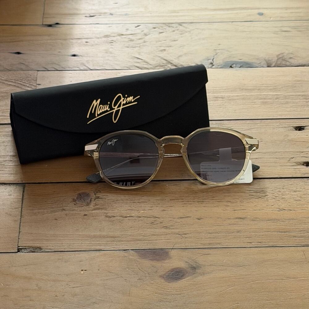 Maui Jim Momi Unisex Silver Sunglasses NWT